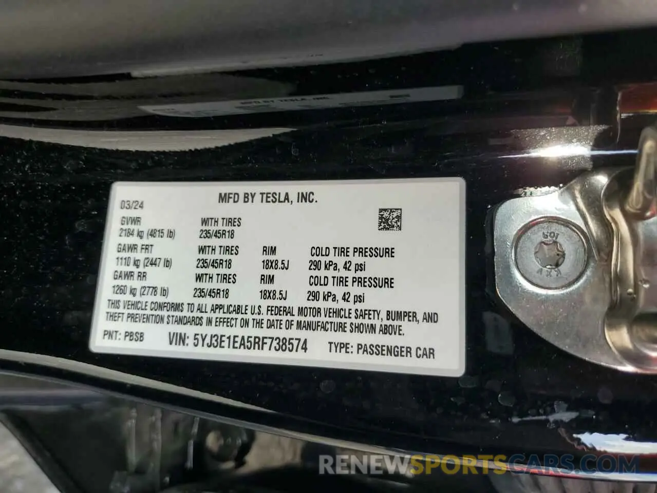 14 Photograph of a damaged car 5YJ3E1EA5RF738574 TESLA MODEL 3 2024