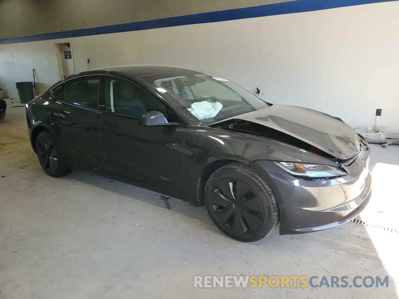 4 Photograph of a damaged car 5YJ3E1EA5RF843020 TESLA MODEL 3 2024