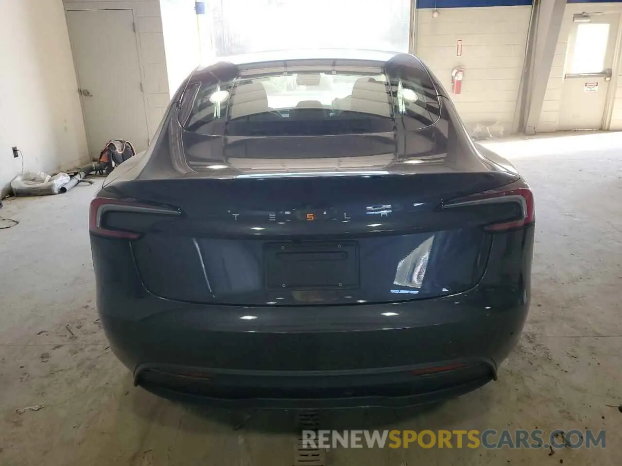 6 Photograph of a damaged car 5YJ3E1EA5RF843020 TESLA MODEL 3 2024