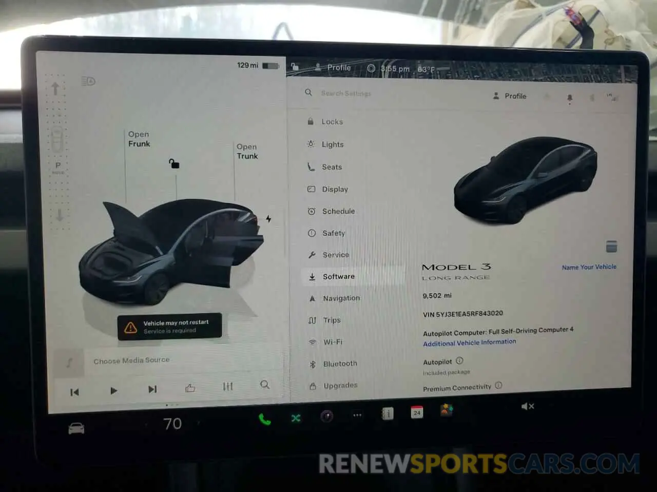 9 Photograph of a damaged car 5YJ3E1EA5RF843020 TESLA MODEL 3 2024