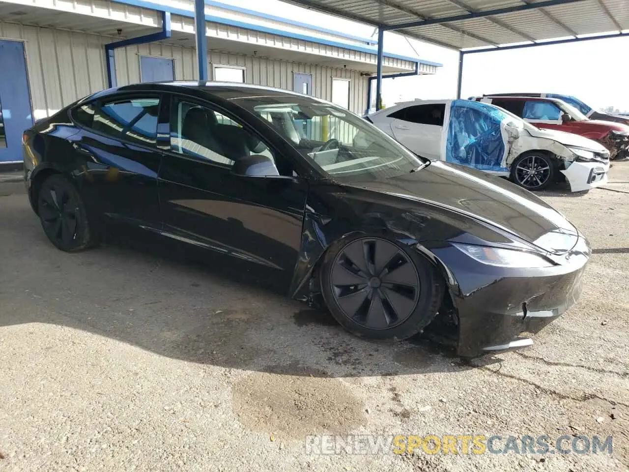 4 Photograph of a damaged car 5YJ3E1EA5RF848265 TESLA MODEL 3 2024