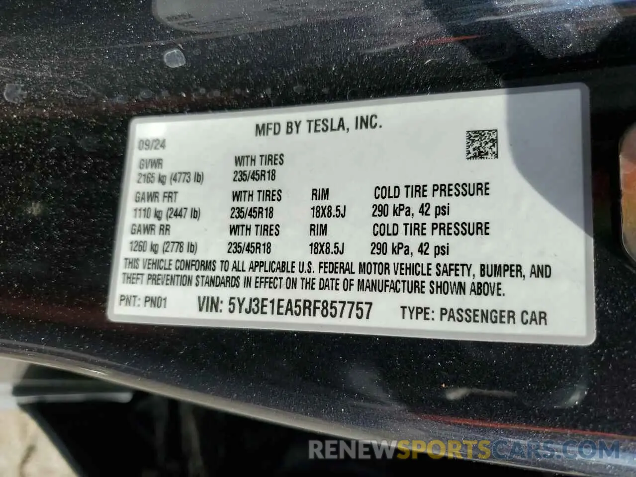 15 Photograph of a damaged car 5YJ3E1EA5RF857757 TESLA MODEL 3 2024
