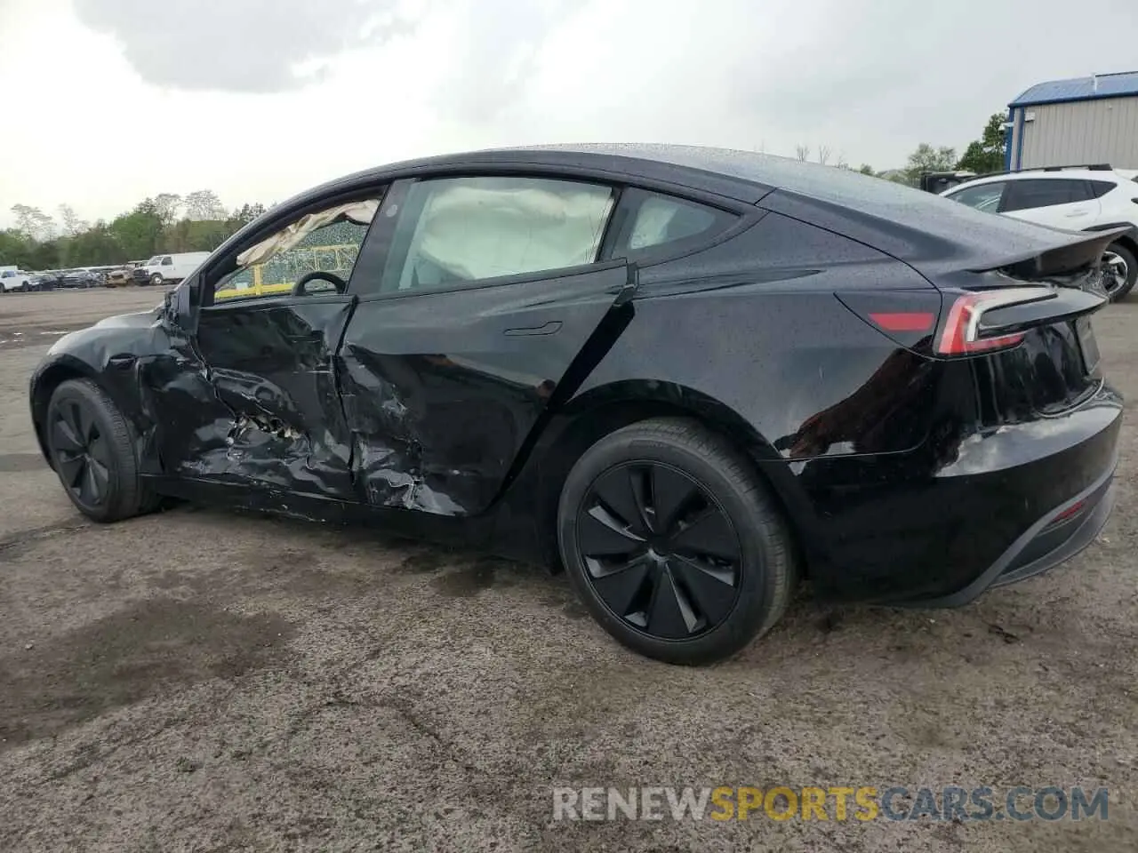 2 Photograph of a damaged car 5YJ3E1EA5RF860464 TESLA MODEL 3 2024