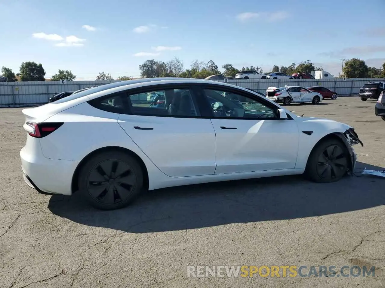 3 Photograph of a damaged car 5YJ3E1EA6RF721685 TESLA MODEL 3 2024