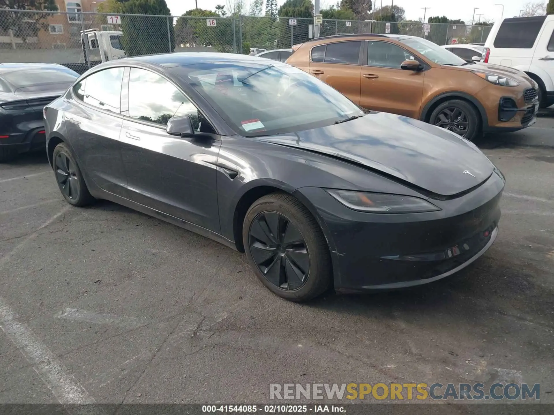 1 Photograph of a damaged car 5YJ3E1EA6RF726515 TESLA MODEL 3 2024