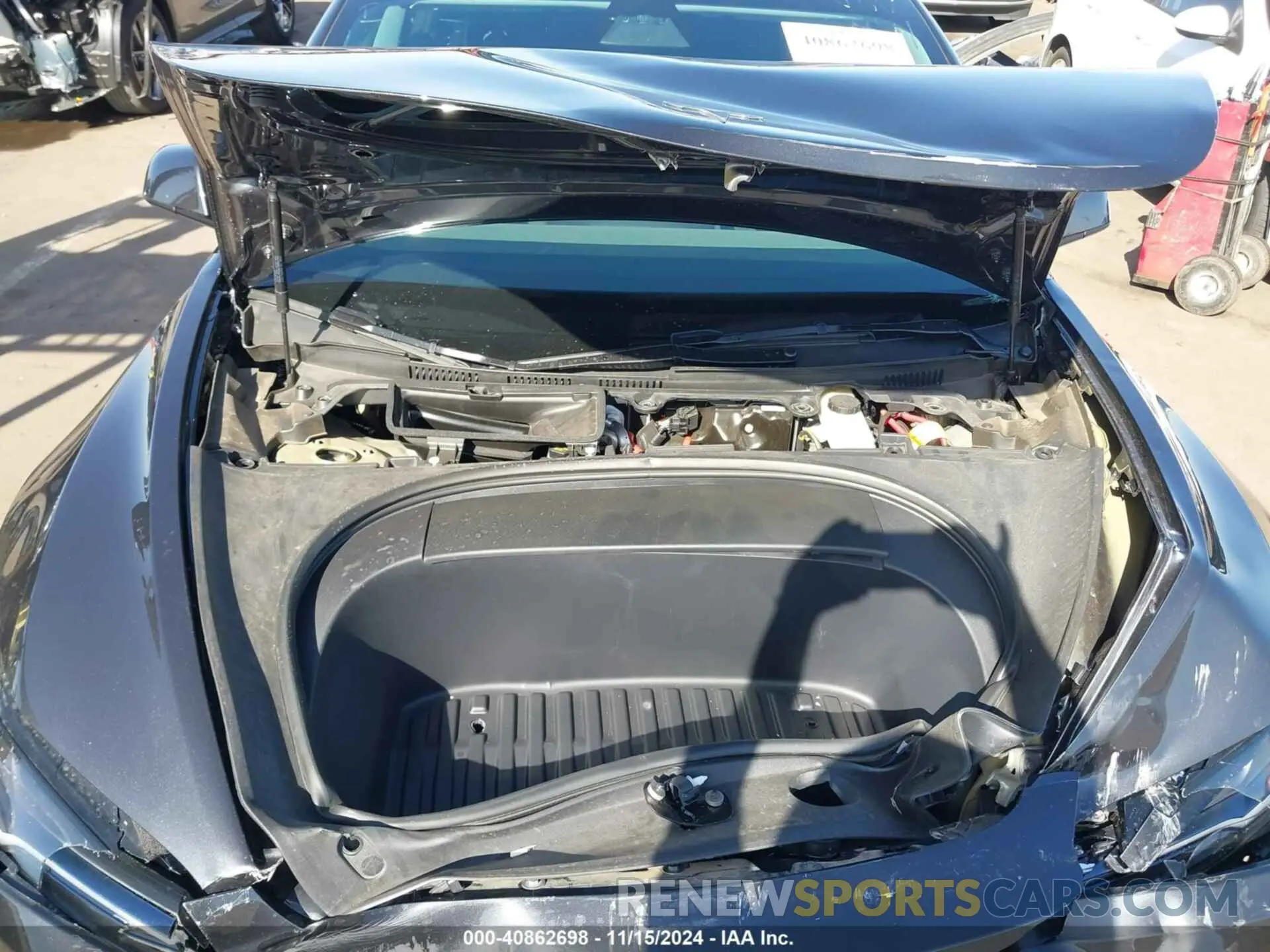 10 Photograph of a damaged car 5YJ3E1EA6RF727891 TESLA MODEL 3 2024