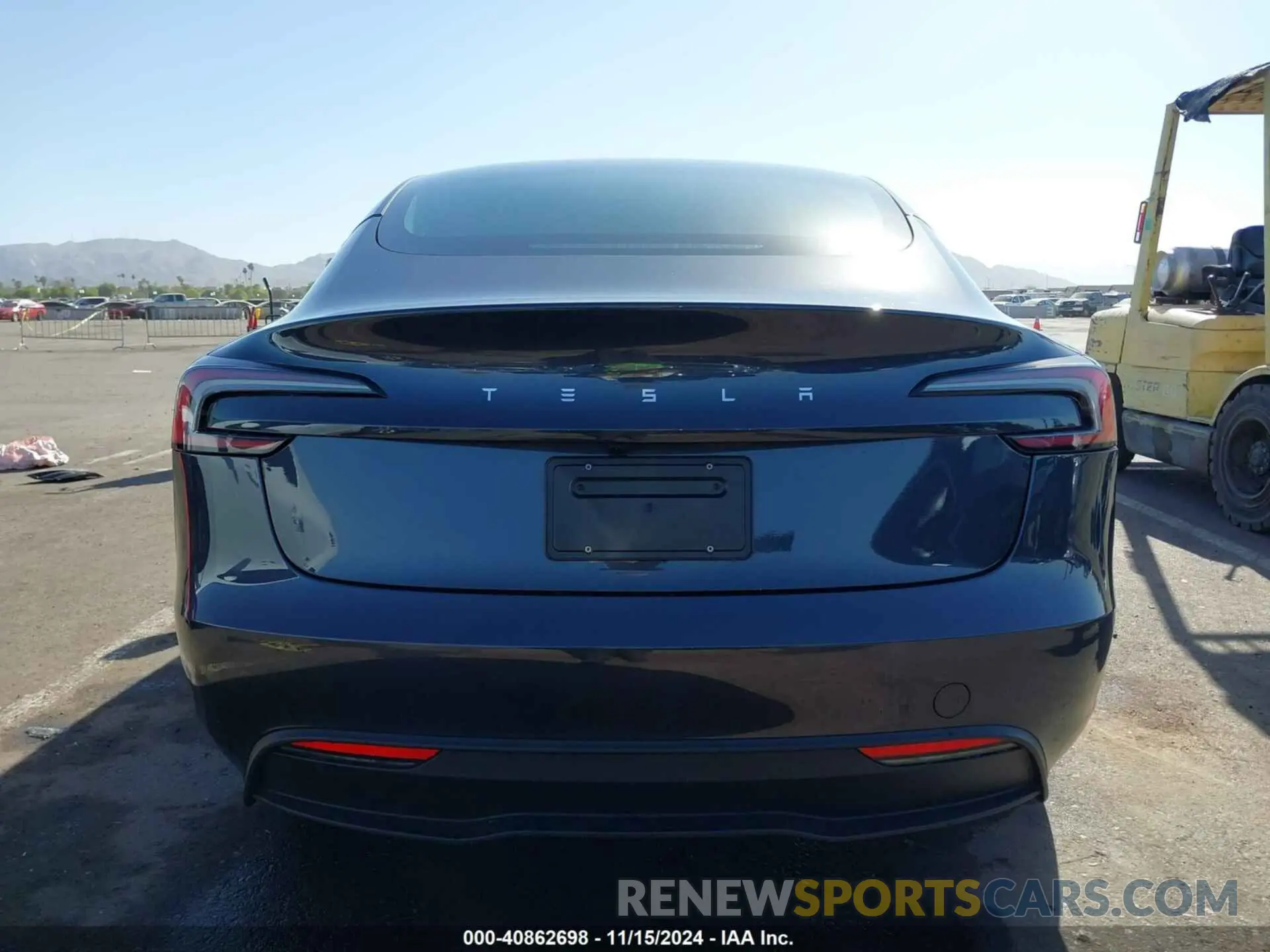 16 Photograph of a damaged car 5YJ3E1EA6RF727891 TESLA MODEL 3 2024