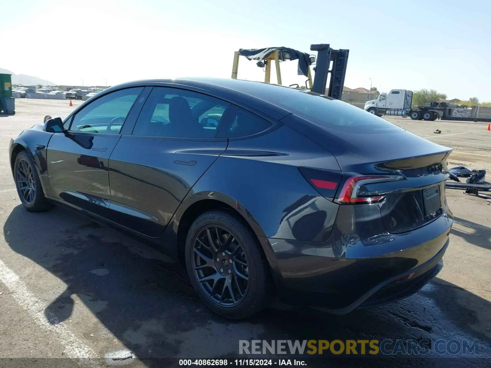3 Photograph of a damaged car 5YJ3E1EA6RF727891 TESLA MODEL 3 2024