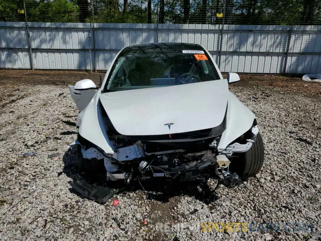 5 Photograph of a damaged car 5YJ3E1EA6RF734033 TESLA MODEL 3 2024