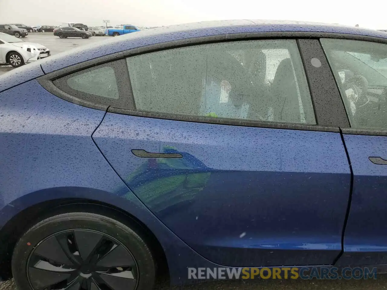 10 Photograph of a damaged car 5YJ3E1EA6RF739880 TESLA MODEL 3 2024