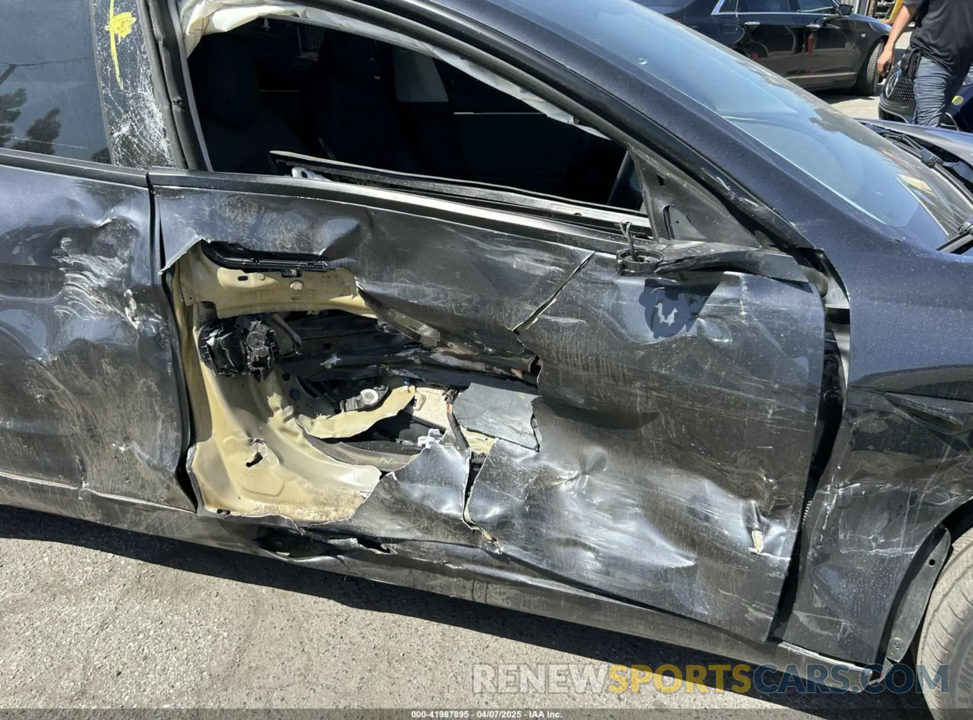 10 Photograph of a damaged car 5YJ3E1EA6RF742780 TESLA MODEL 3 2024