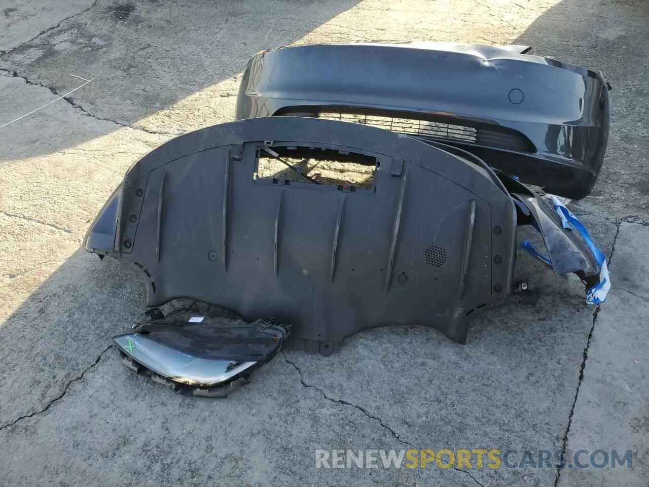 14 Photograph of a damaged car 5YJ3E1EA6RF747249 TESLA MODEL 3 2024