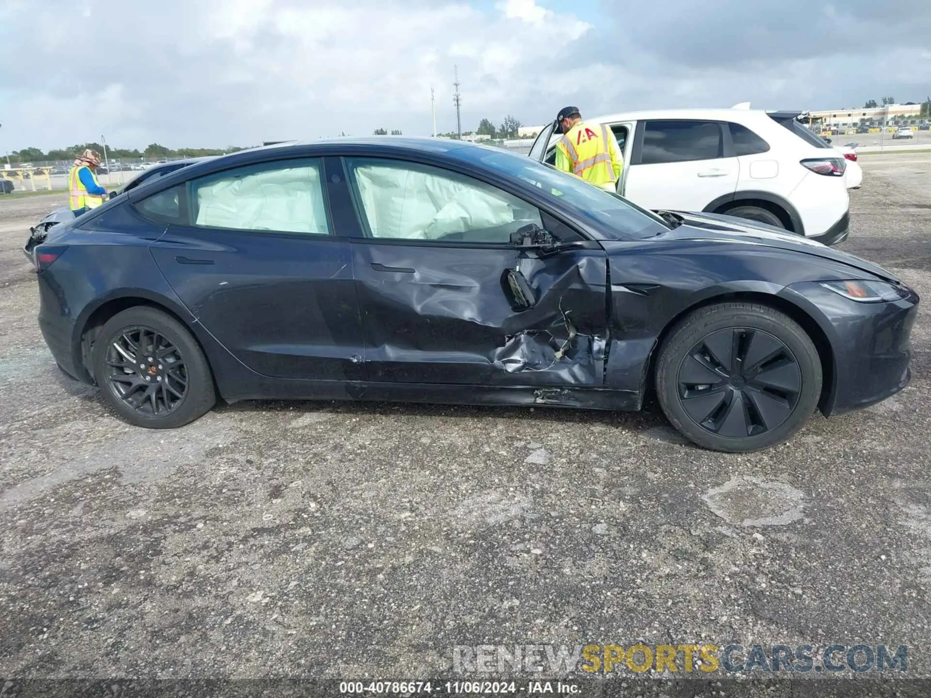 6 Photograph of a damaged car 5YJ3E1EA6RF756503 TESLA MODEL 3 2024