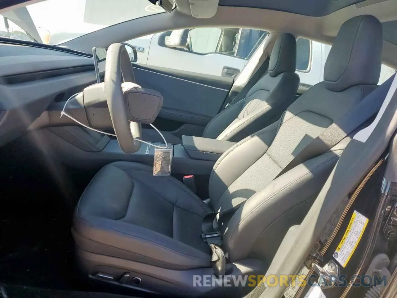 7 Photograph of a damaged car 5YJ3E1EA6RF761197 TESLA MODEL 3 2024