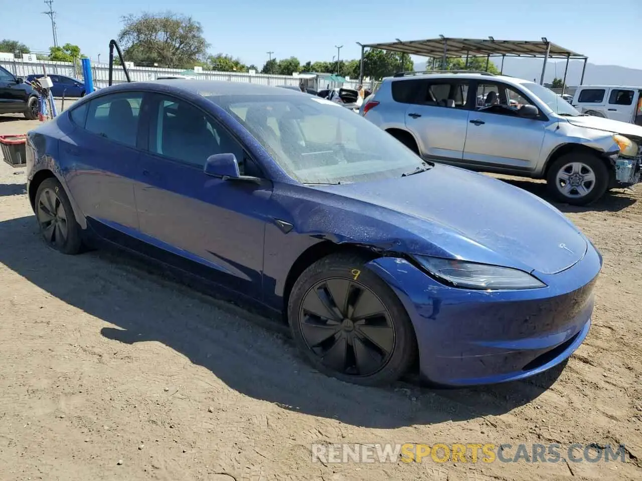 4 Photograph of a damaged car 5YJ3E1EA6RF770966 TESLA MODEL 3 2024