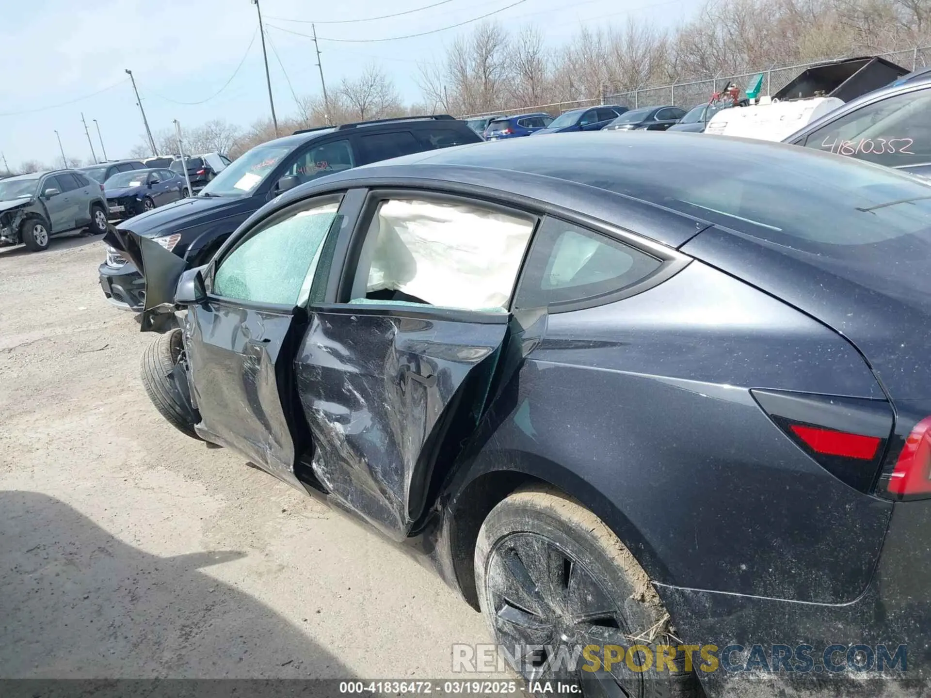 10 Photograph of a damaged car 5YJ3E1EA6RF773141 TESLA MODEL 3 2024