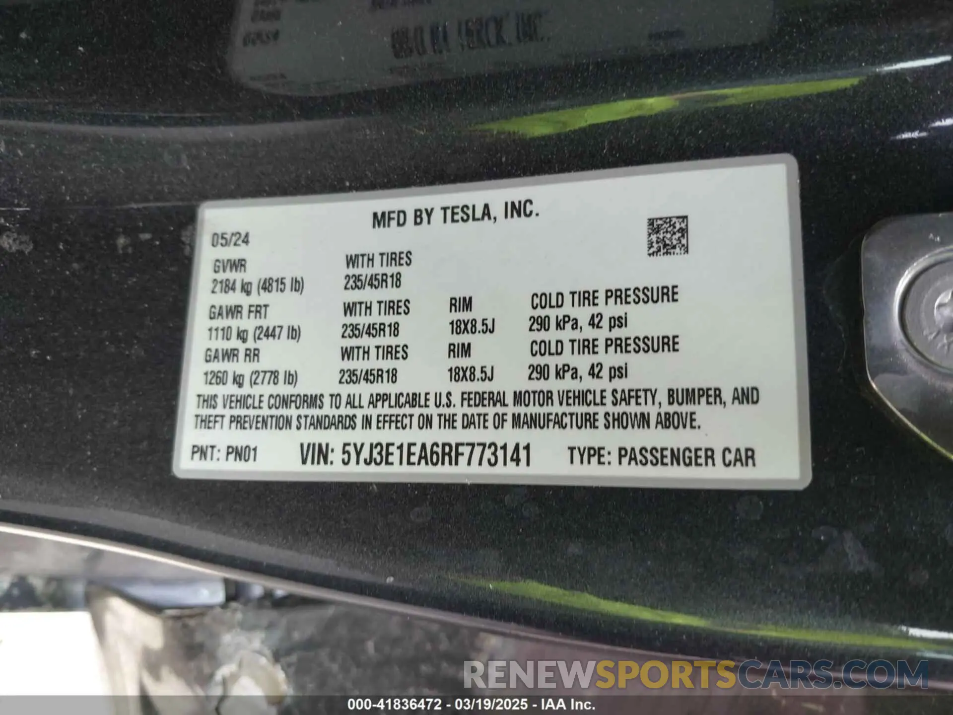 8 Photograph of a damaged car 5YJ3E1EA6RF773141 TESLA MODEL 3 2024