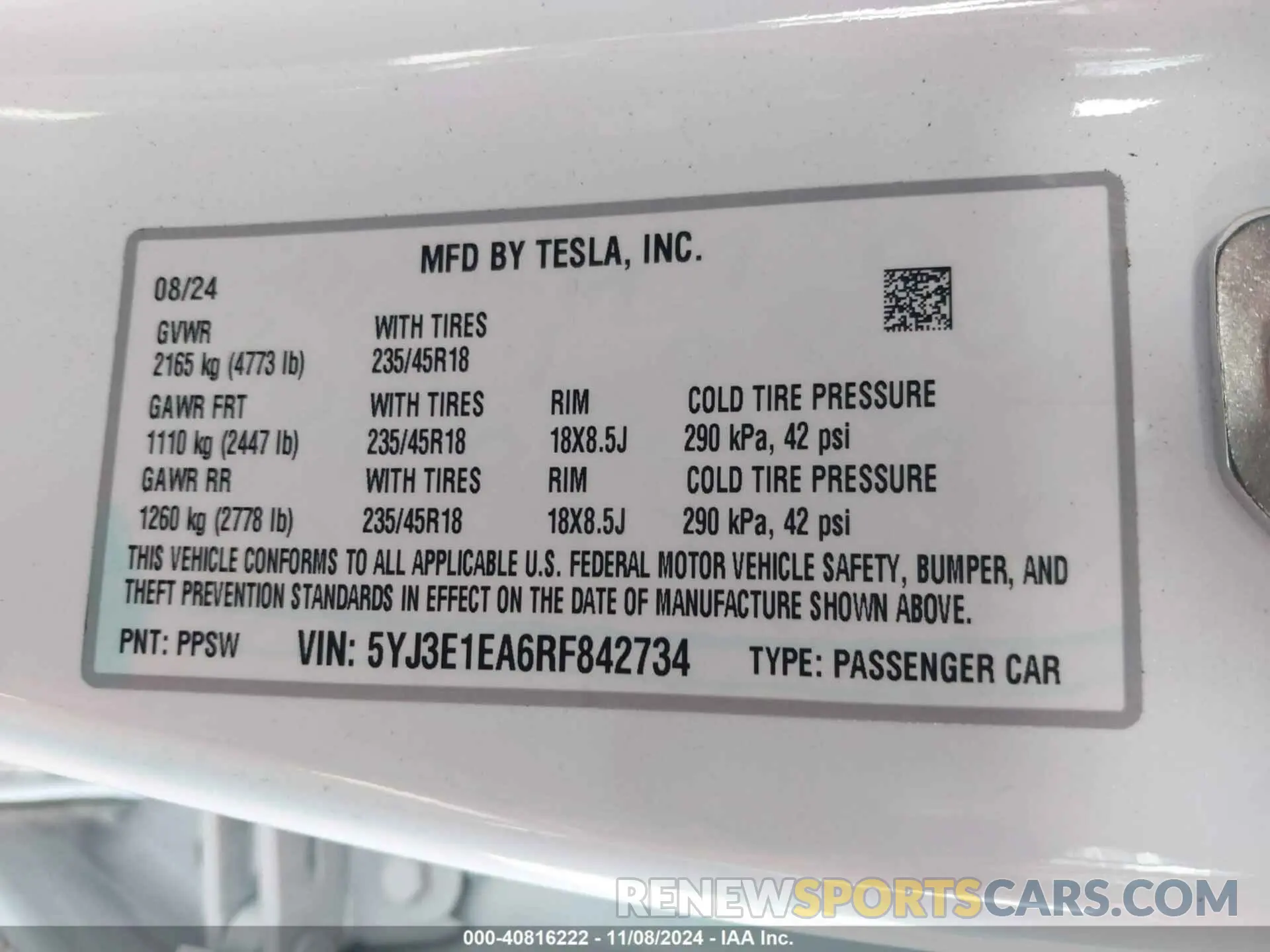 9 Photograph of a damaged car 5YJ3E1EA6RF842734 TESLA MODEL 3 2024