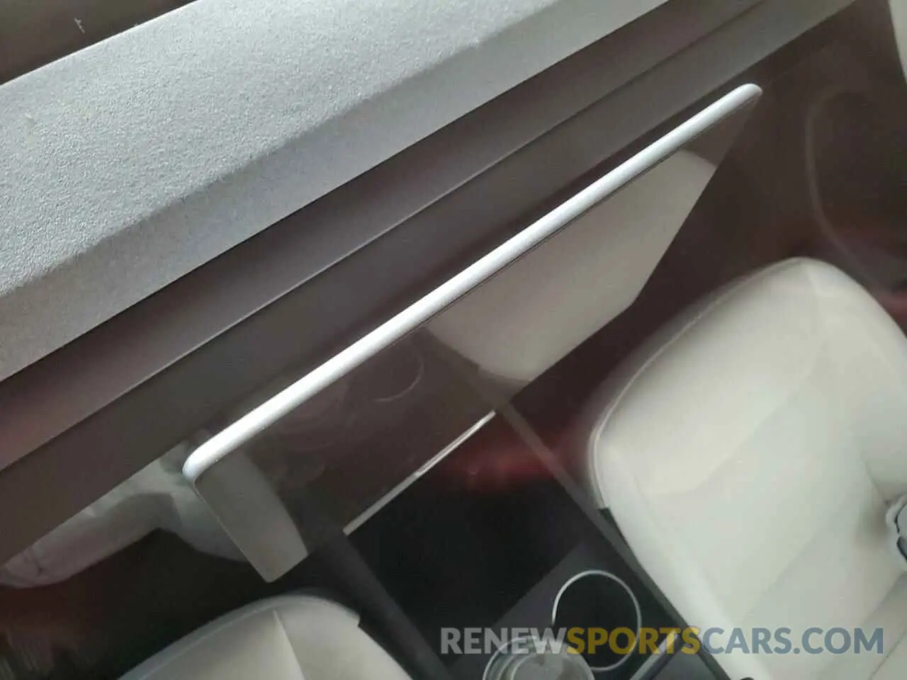 9 Photograph of a damaged car 5YJ3E1EA6RF855614 TESLA MODEL 3 2024