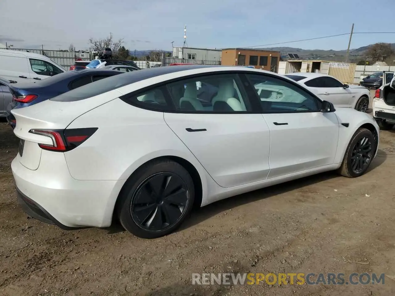 3 Photograph of a damaged car 5YJ3E1EA6RF863762 TESLA MODEL 3 2024