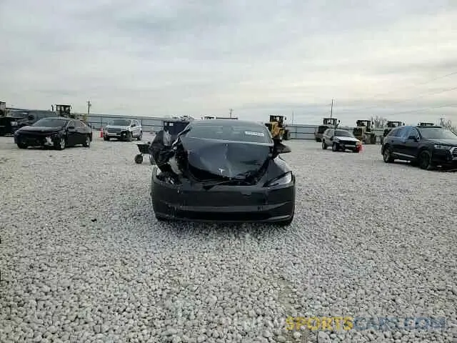 11 Photograph of a damaged car 5YJ3E1EA6RF864393 TESLA MODEL 3 2024