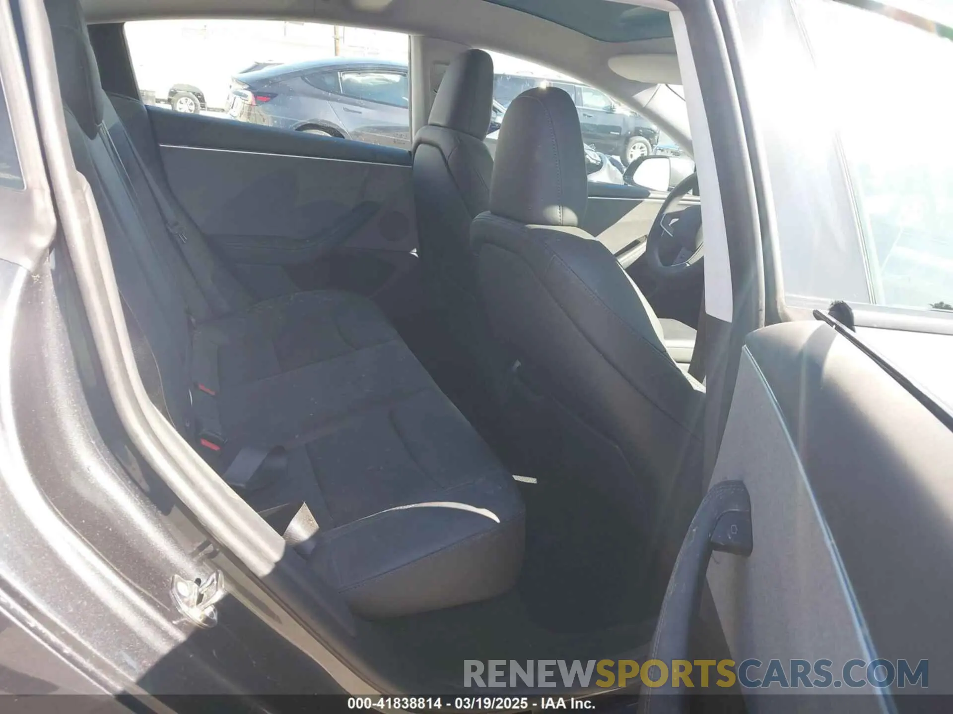 8 Photograph of a damaged car 5YJ3E1EA7RF717855 TESLA MODEL 3 2024