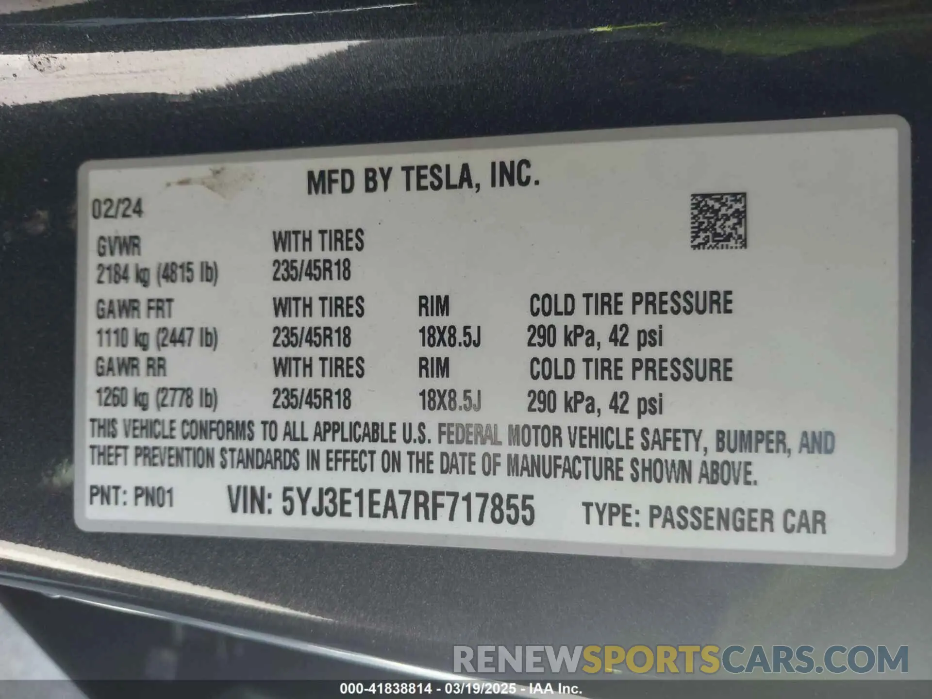 9 Photograph of a damaged car 5YJ3E1EA7RF717855 TESLA MODEL 3 2024