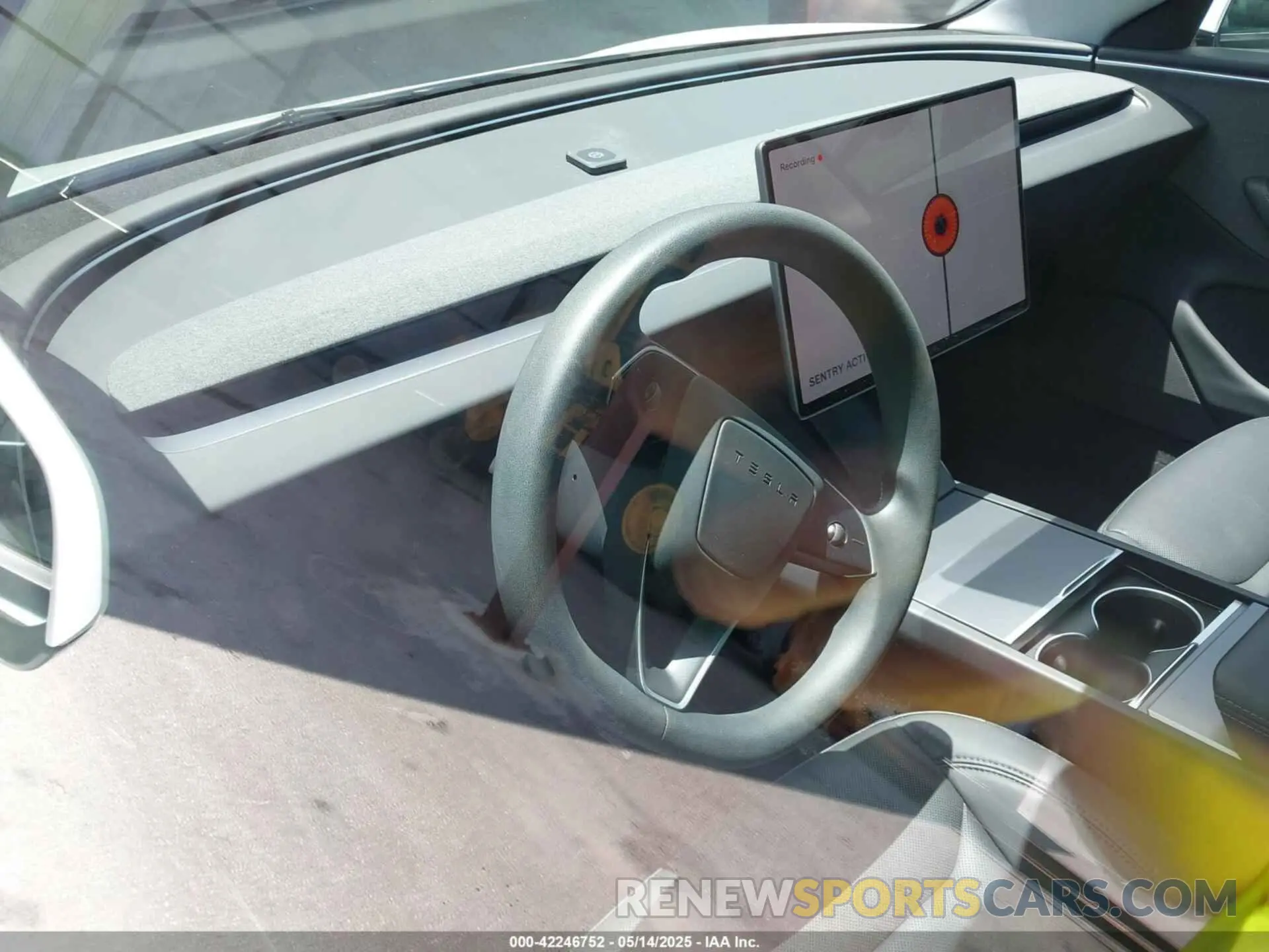 15 Photograph of a damaged car 5YJ3E1EA7RF721503 TESLA MODEL 3 2024