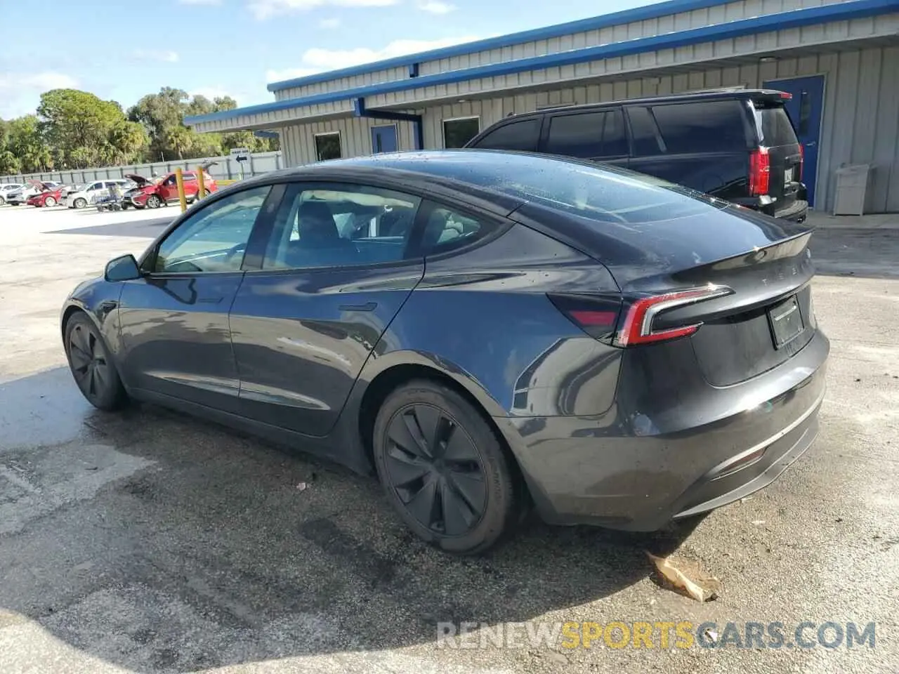 2 Photograph of a damaged car 5YJ3E1EA7RF726152 TESLA MODEL 3 2024
