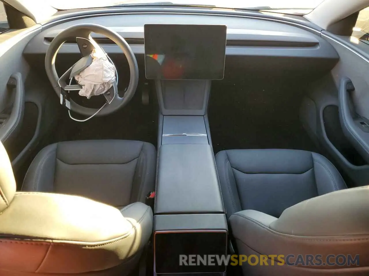 8 Photograph of a damaged car 5YJ3E1EA7RF728273 TESLA MODEL 3 2024