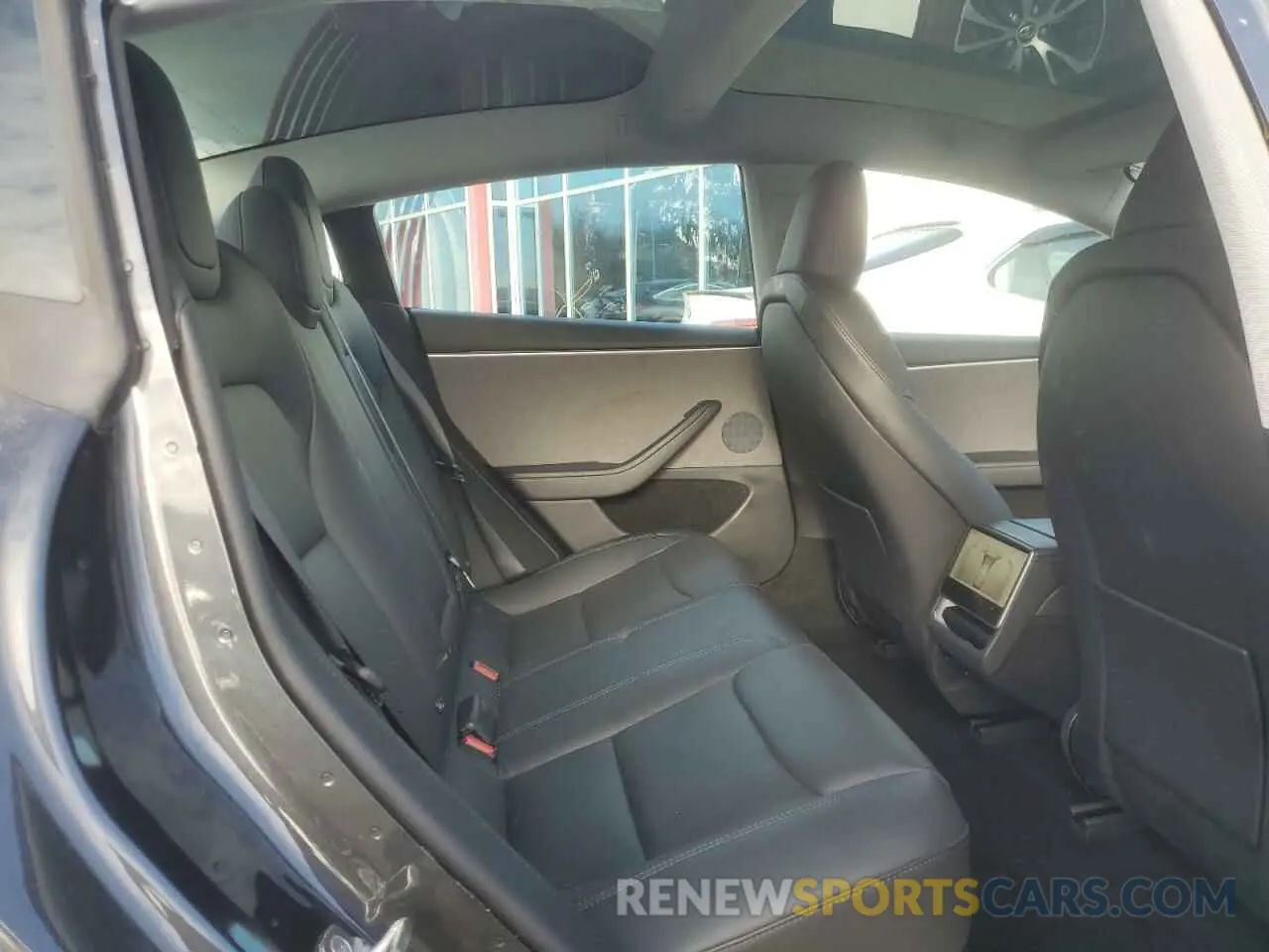 10 Photograph of a damaged car 5YJ3E1EA7RF730282 TESLA MODEL 3 2024
