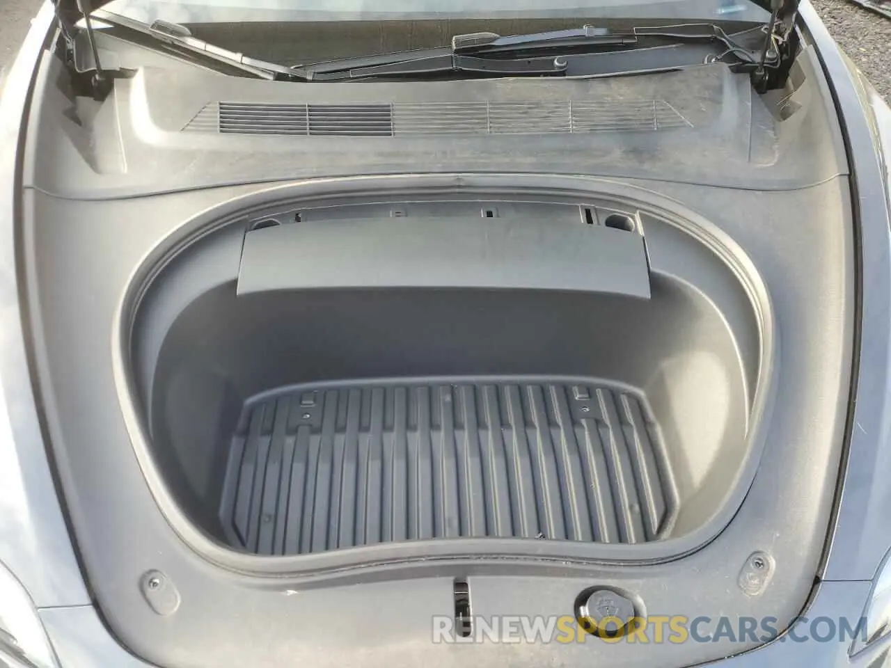 11 Photograph of a damaged car 5YJ3E1EA7RF730282 TESLA MODEL 3 2024
