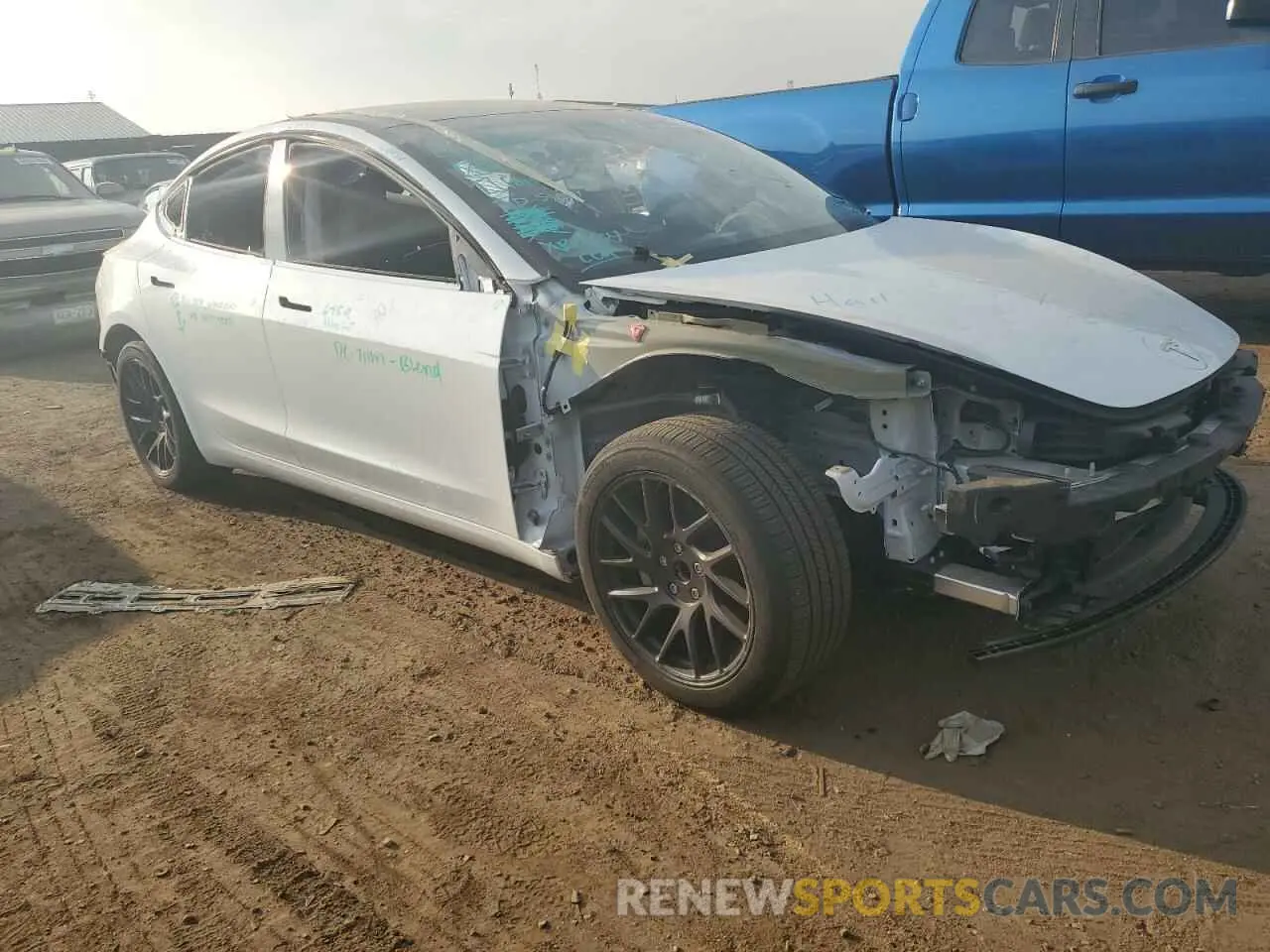 4 Photograph of a damaged car 5YJ3E1EA7RF732484 TESLA MODEL 3 2024