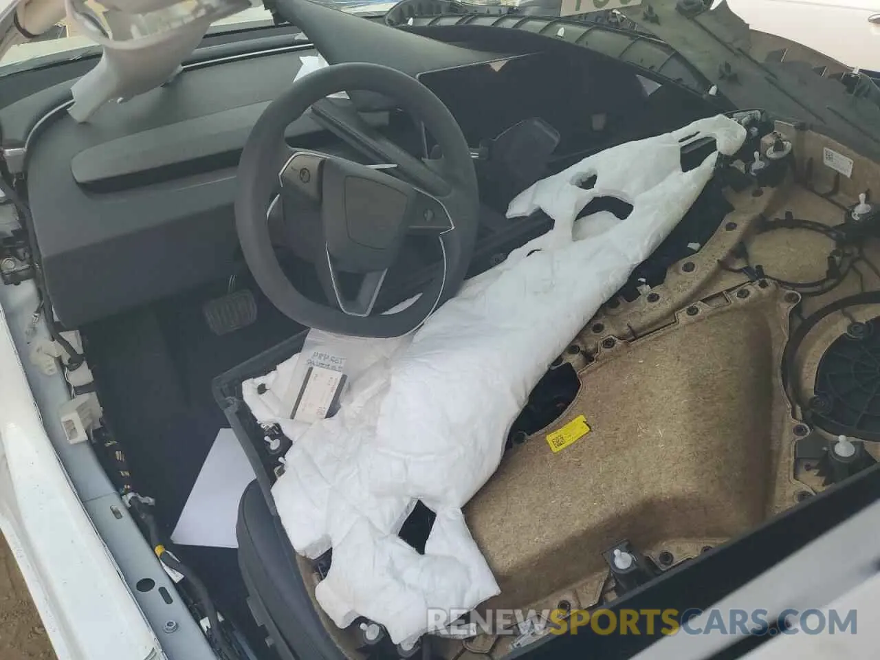 8 Photograph of a damaged car 5YJ3E1EA7RF732484 TESLA MODEL 3 2024