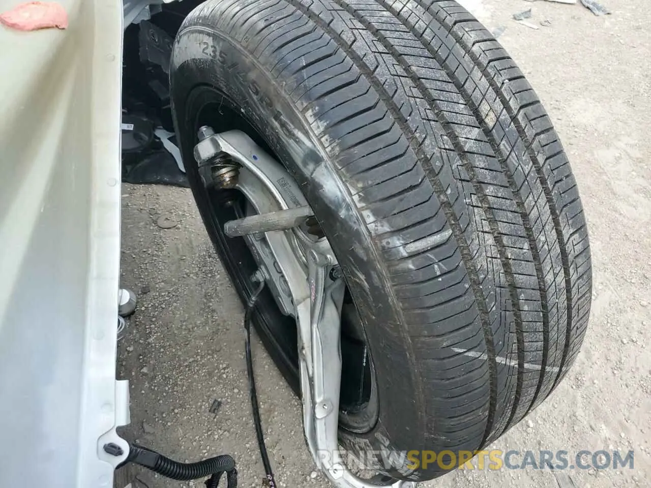 12 Photograph of a damaged car 5YJ3E1EA7RF733070 TESLA MODEL 3 2024
