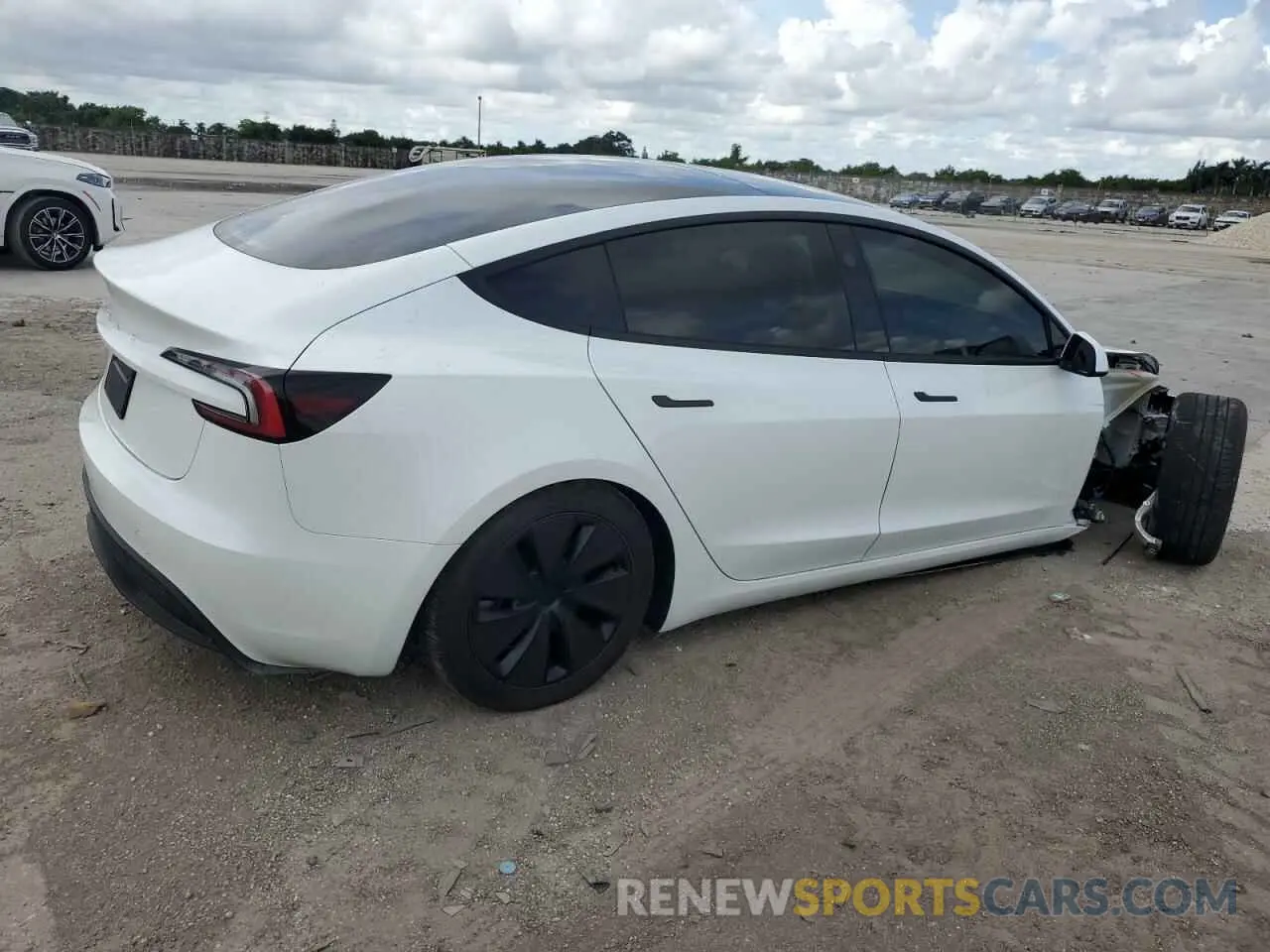 3 Photograph of a damaged car 5YJ3E1EA7RF733070 TESLA MODEL 3 2024