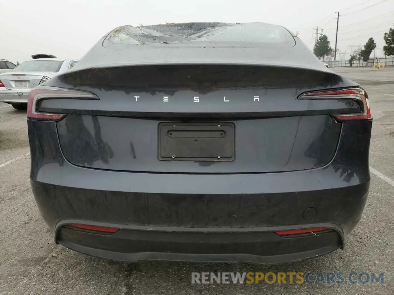 6 Photograph of a damaged car 5YJ3E1EA7RF735160 TESLA MODEL 3 2024