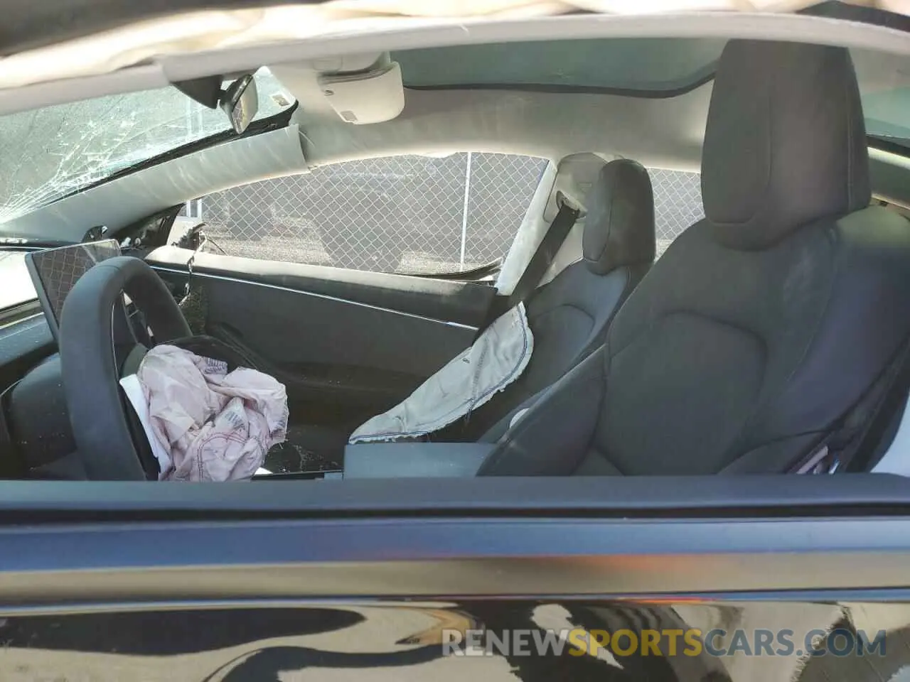 7 Photograph of a damaged car 5YJ3E1EA7RF747485 TESLA MODEL 3 2024