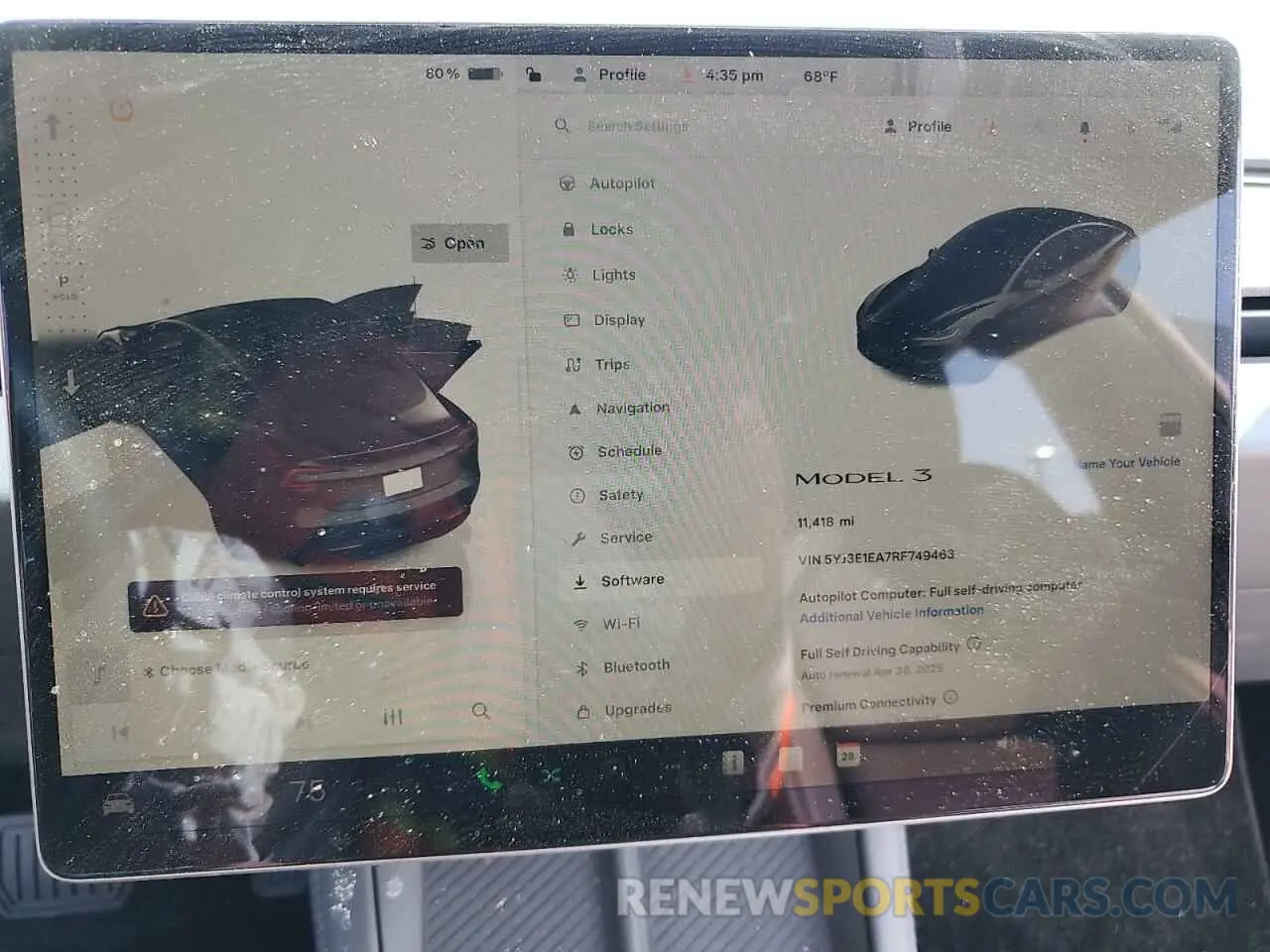 9 Photograph of a damaged car 5YJ3E1EA7RF749463 TESLA MODEL 3 2024