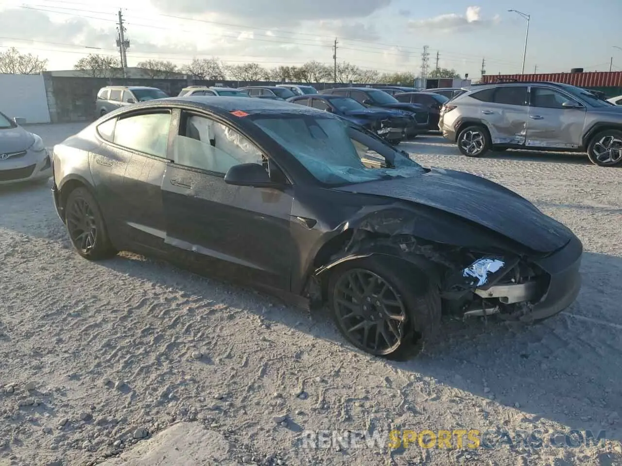 4 Photograph of a damaged car 5YJ3E1EA7RF757613 TESLA MODEL 3 2024