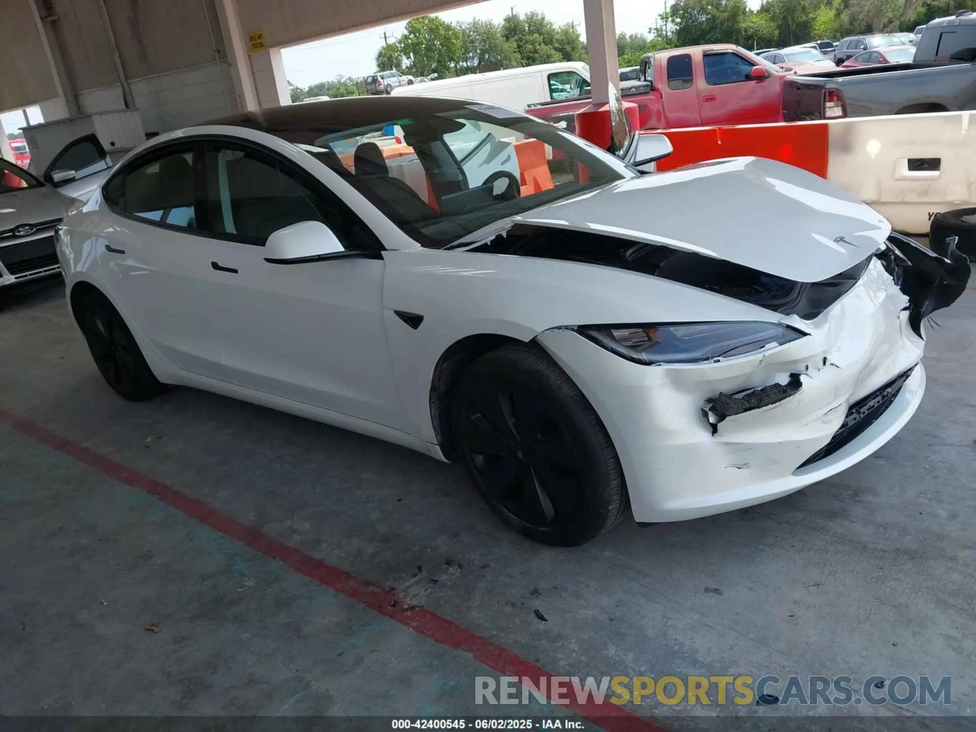 1 Photograph of a damaged car 5YJ3E1EA7RF760804 TESLA MODEL 3 2024