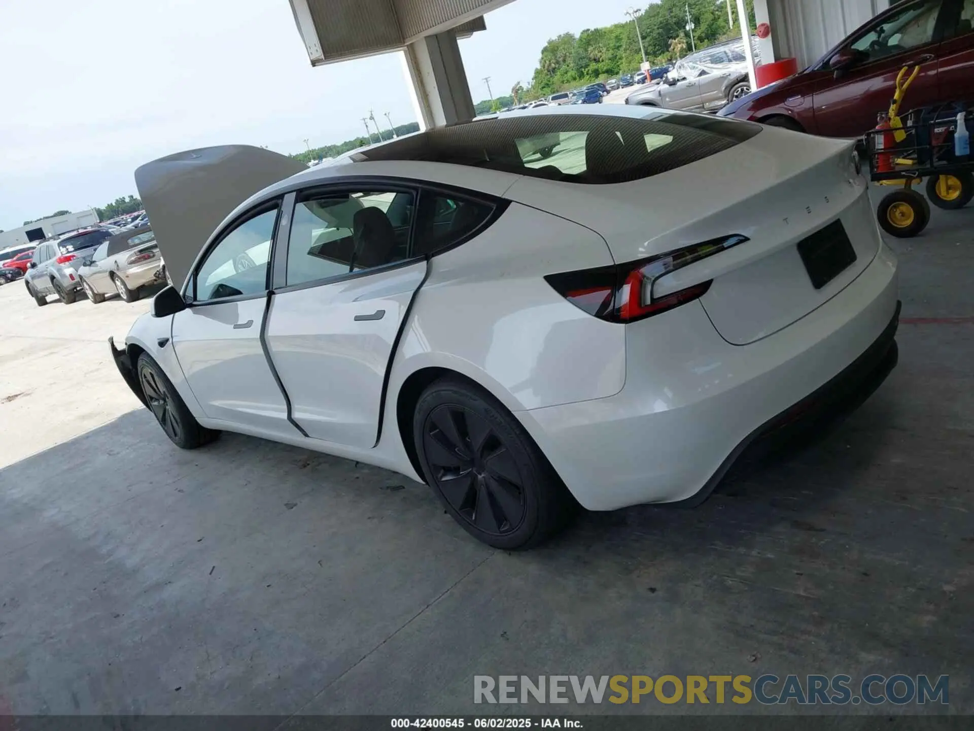 13 Photograph of a damaged car 5YJ3E1EA7RF760804 TESLA MODEL 3 2024