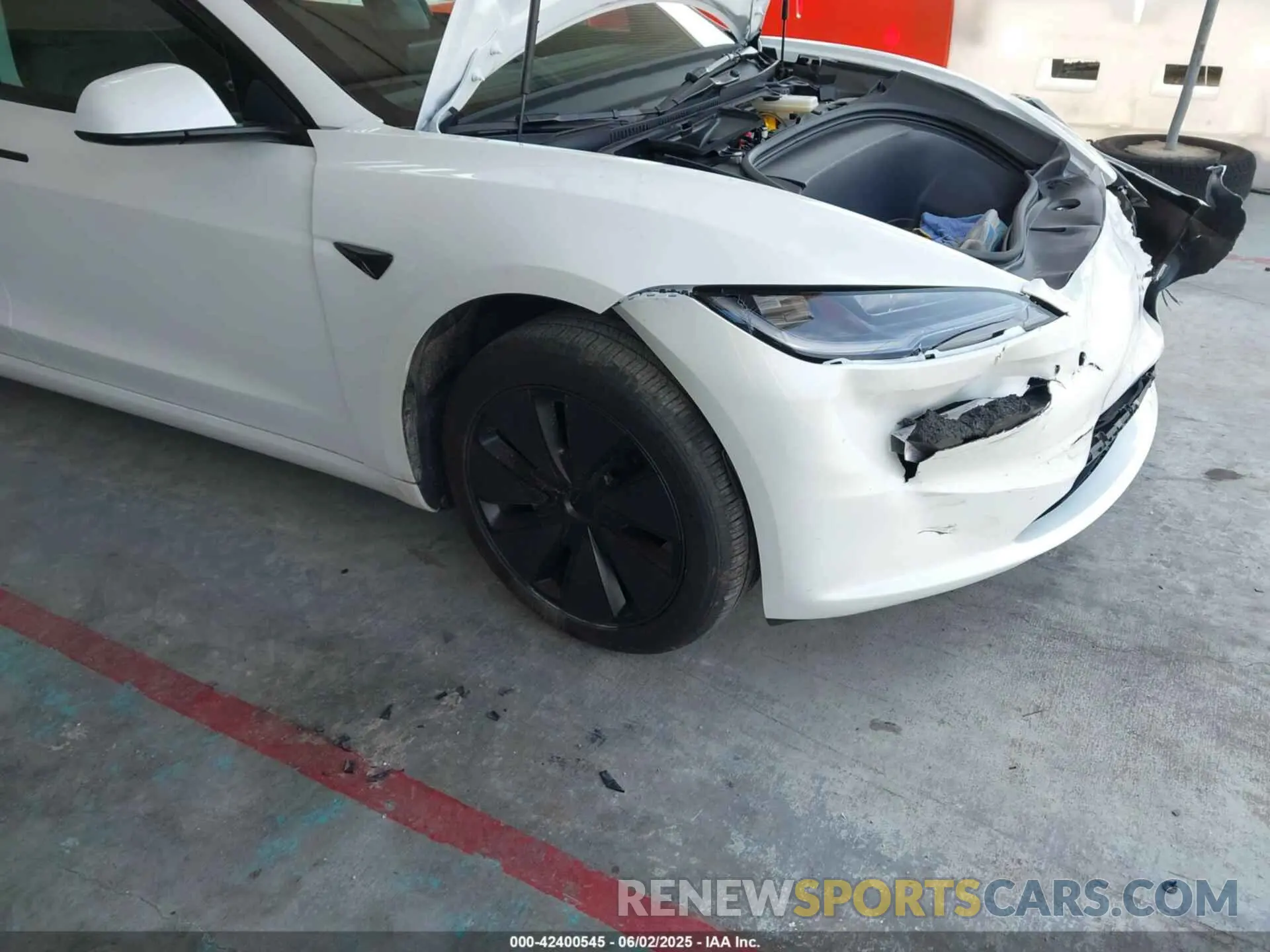 6 Photograph of a damaged car 5YJ3E1EA7RF760804 TESLA MODEL 3 2024