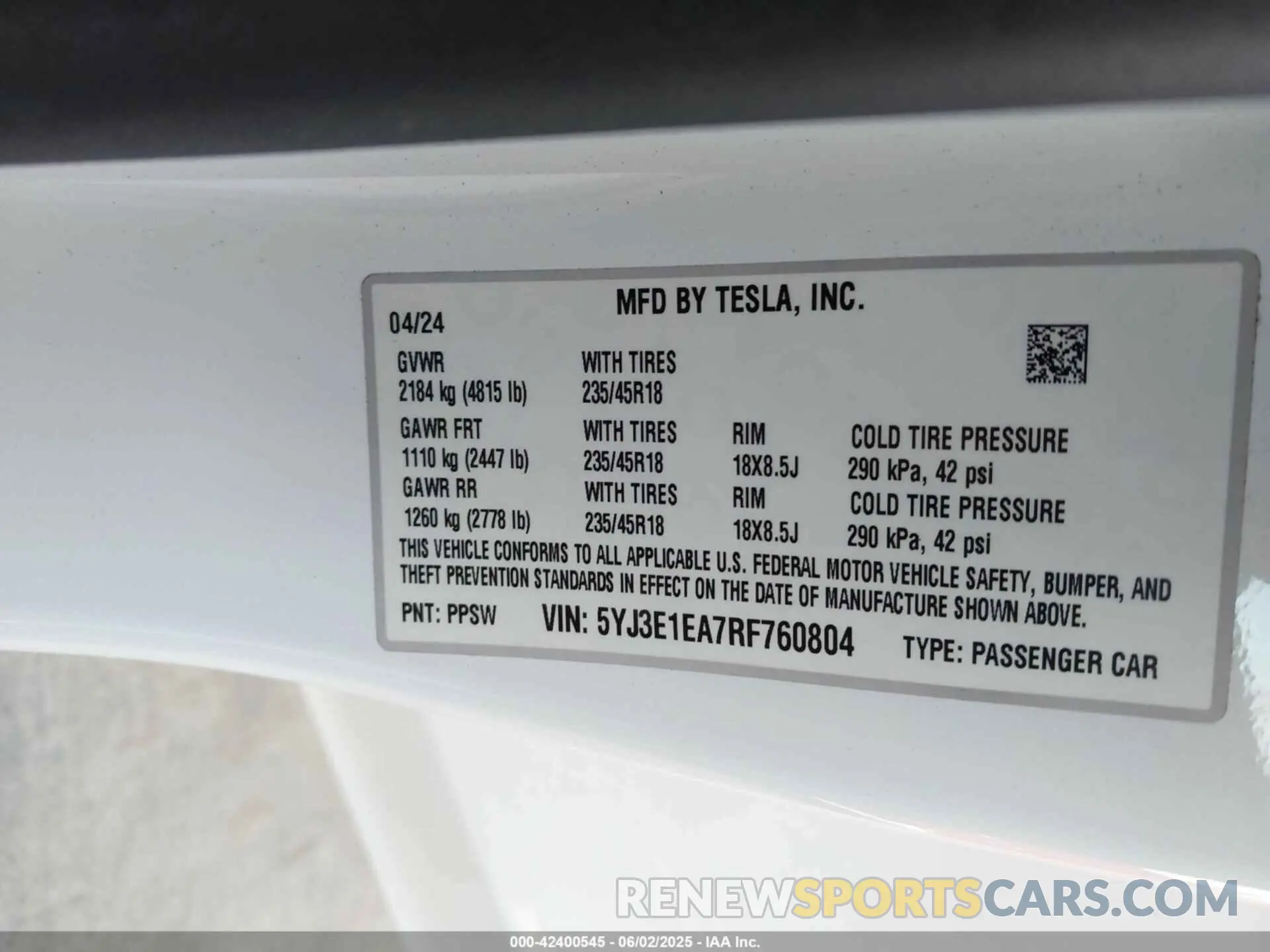 9 Photograph of a damaged car 5YJ3E1EA7RF760804 TESLA MODEL 3 2024