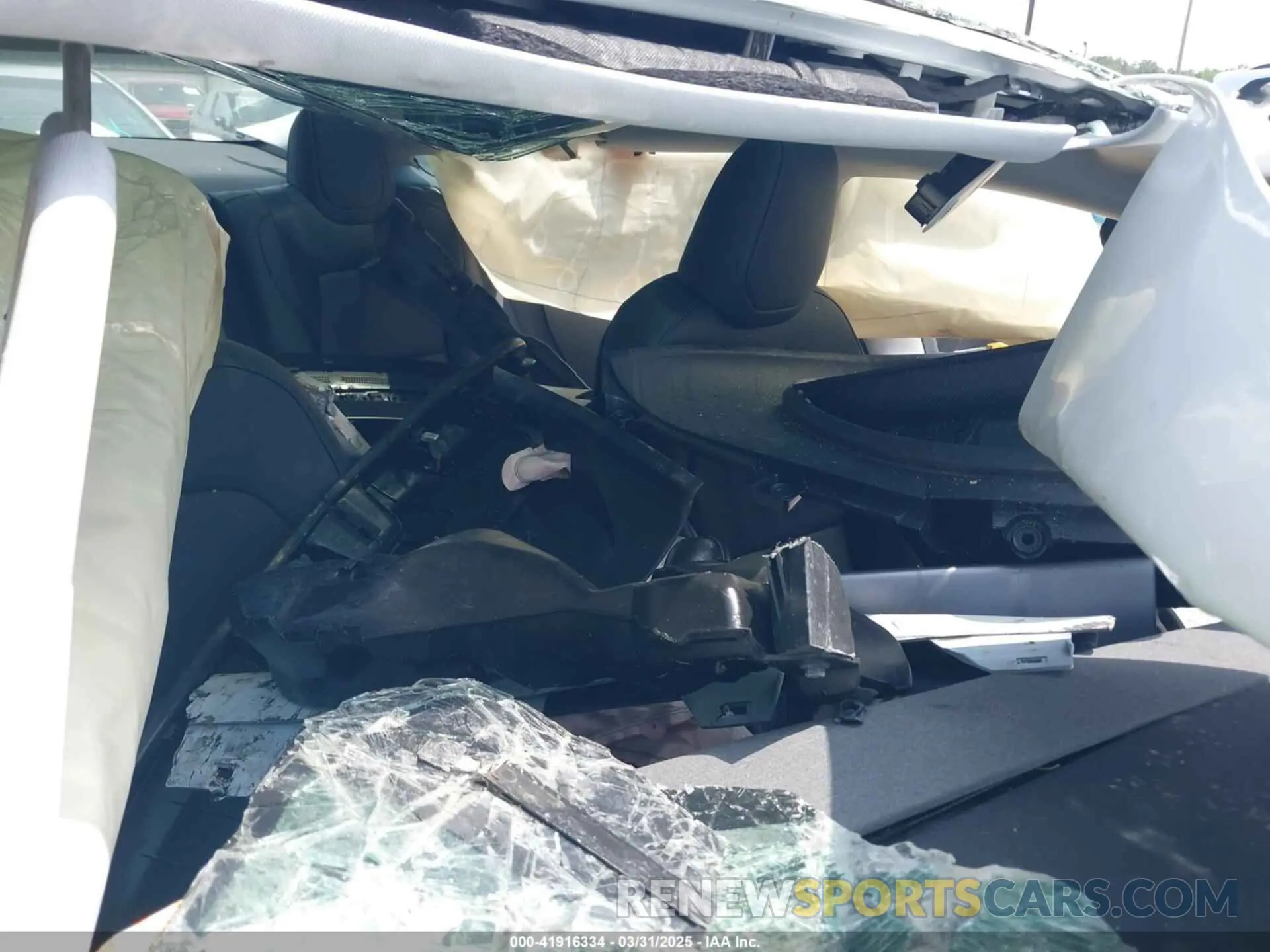 5 Photograph of a damaged car 5YJ3E1EA7RF767266 TESLA MODEL 3 2024