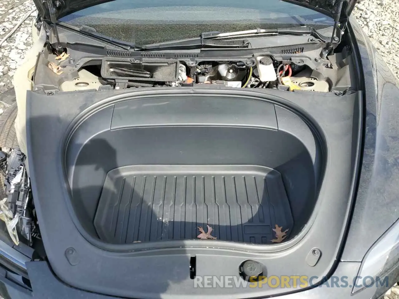 11 Photograph of a damaged car 5YJ3E1EA7RF771592 TESLA MODEL 3 2024