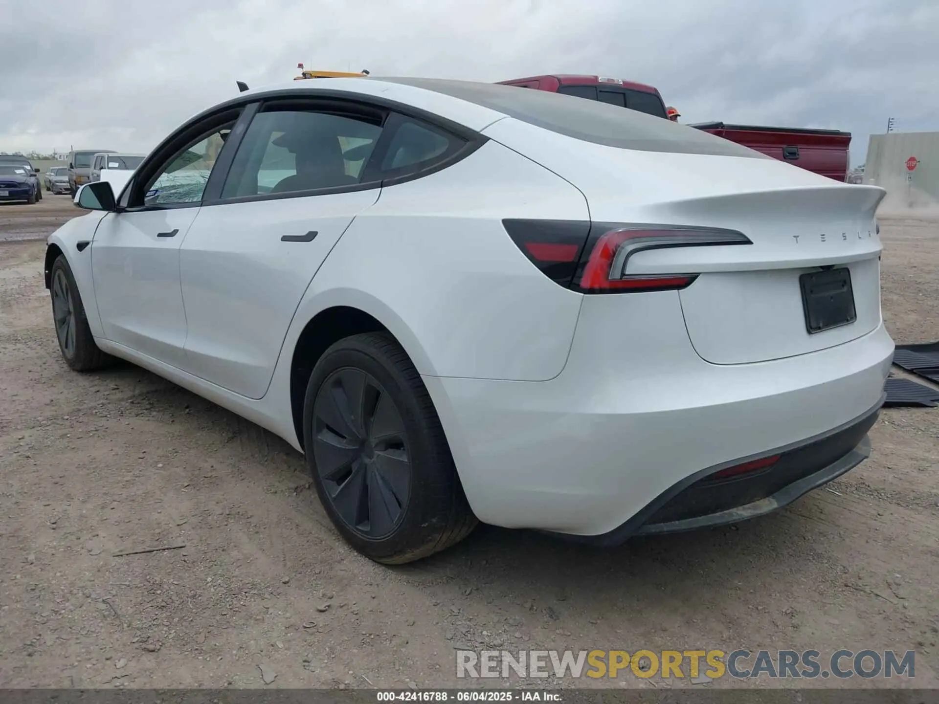3 Photograph of a damaged car 5YJ3E1EA7RF772127 TESLA MODEL 3 2024