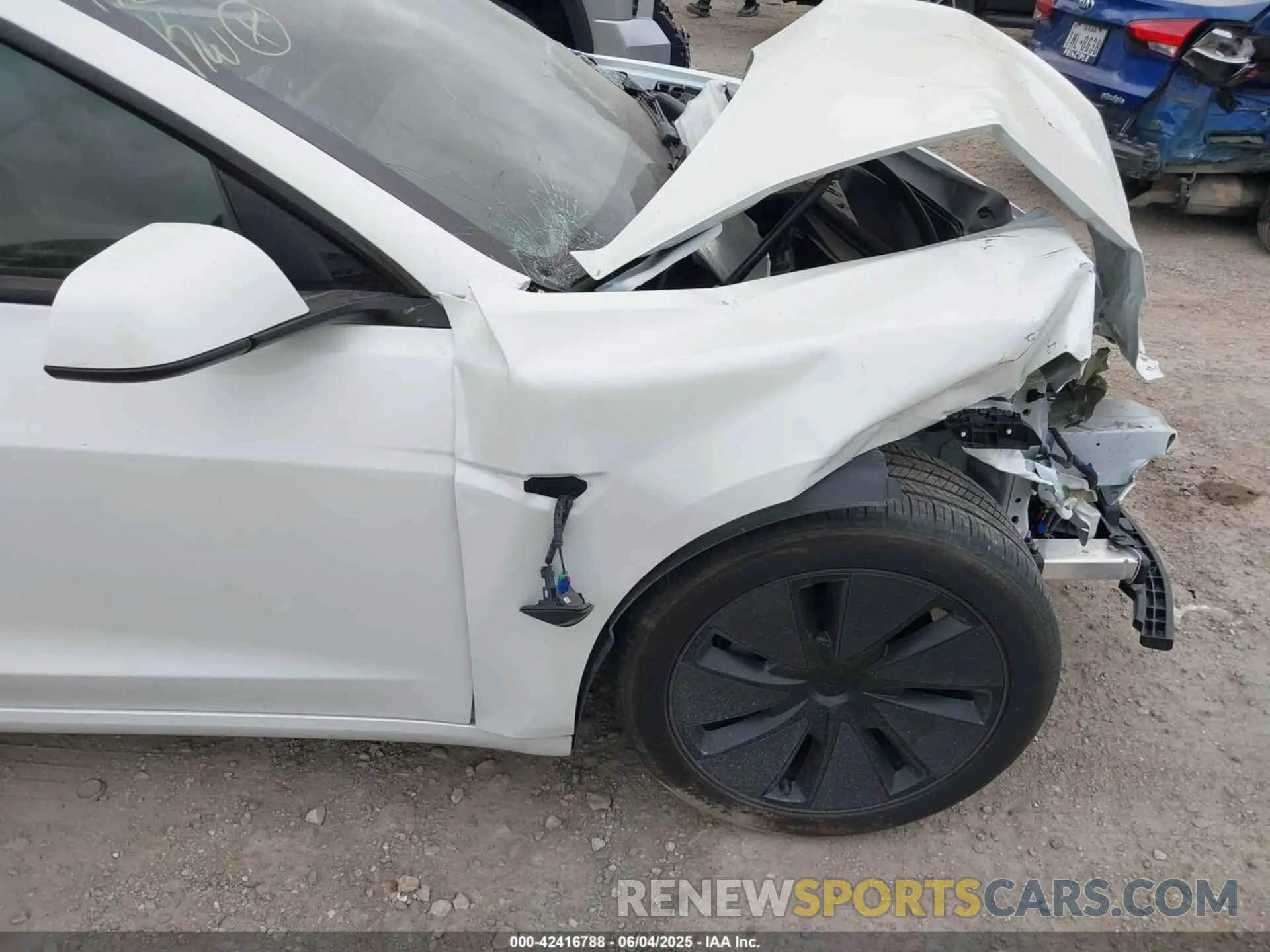 6 Photograph of a damaged car 5YJ3E1EA7RF772127 TESLA MODEL 3 2024