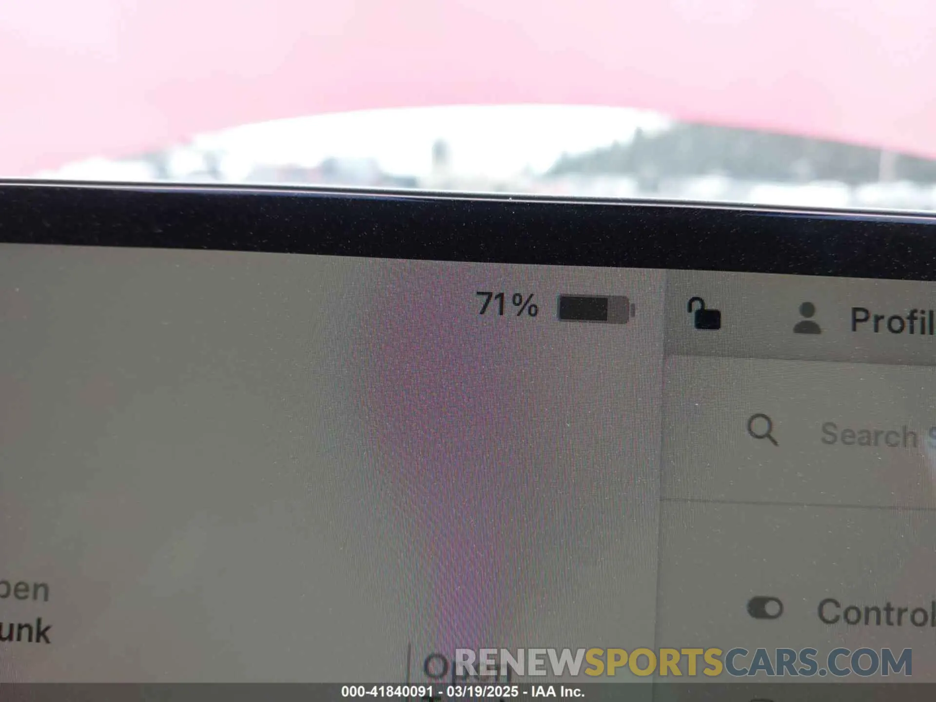 17 Photograph of a damaged car 5YJ3E1EA7RF785461 TESLA MODEL 3 2024