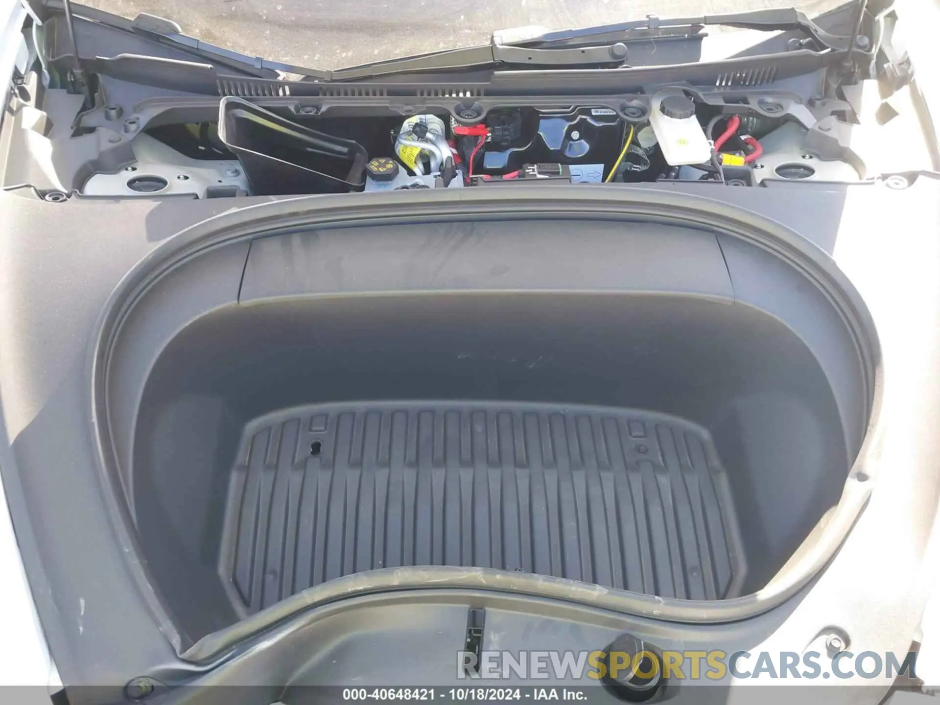 10 Photograph of a damaged car 5YJ3E1EA7RF812528 TESLA MODEL 3 2024